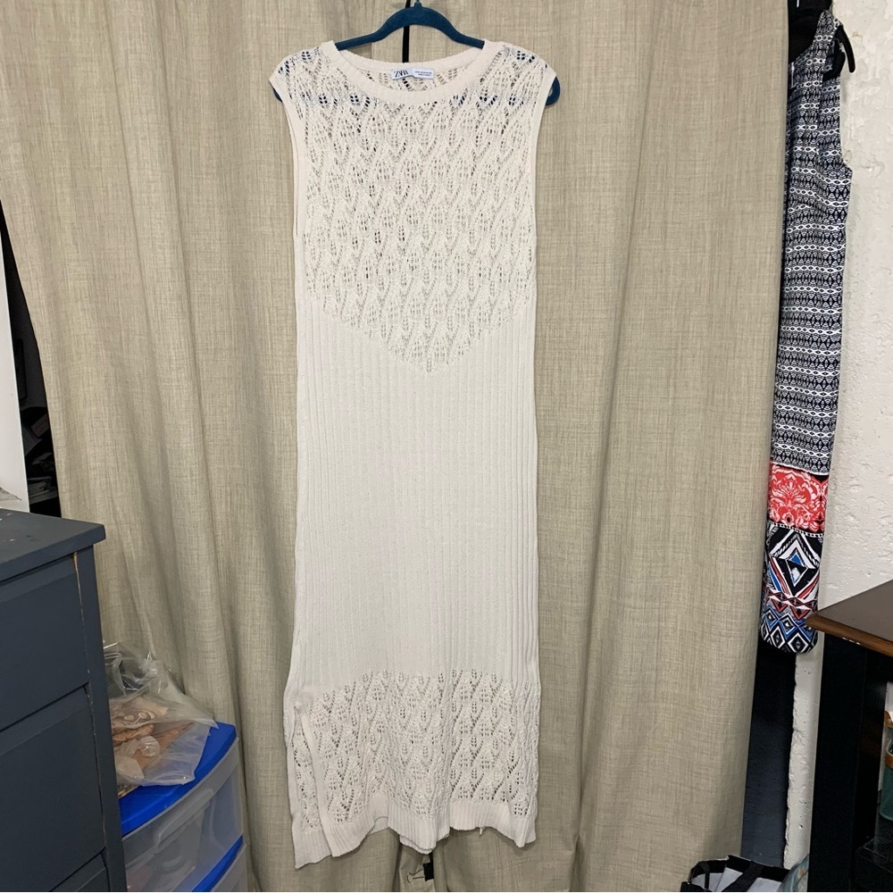 Zara Cream Crochet Knit Maxi Dress Sz M Sleeveless Side Slit Minimalist Coatal - Picture 14 of 14